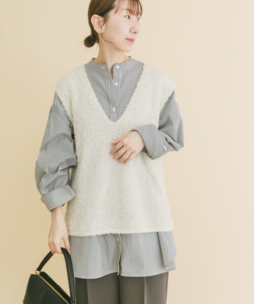 ITEMS URBANRESEARCH(アイテムズ アーバンリサーチ)の「リボンヤーンベスト(ニット/セーター・レディース・OFF/BLK/CHA・Free)」の6枚目の写真