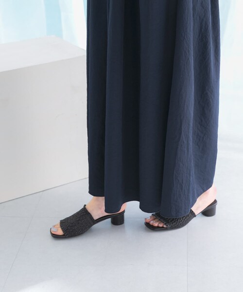 URBAN RESEARCH ROSSO（アーバンリサーチロッソ）の「撥水ギャザーワイドパンツ（その他パンツ・レディース・OFF WHITE/NAVY・36/38）」の15枚目の写真