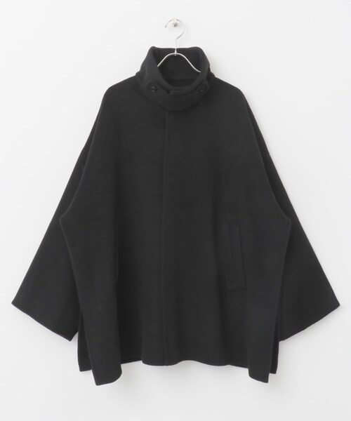 【新品・タグ付き】かぐれ　ウールスタンドショートコート　INK BLACK かぐれ（カグレ）の「ウールスタンドショートコート（その他アウター
