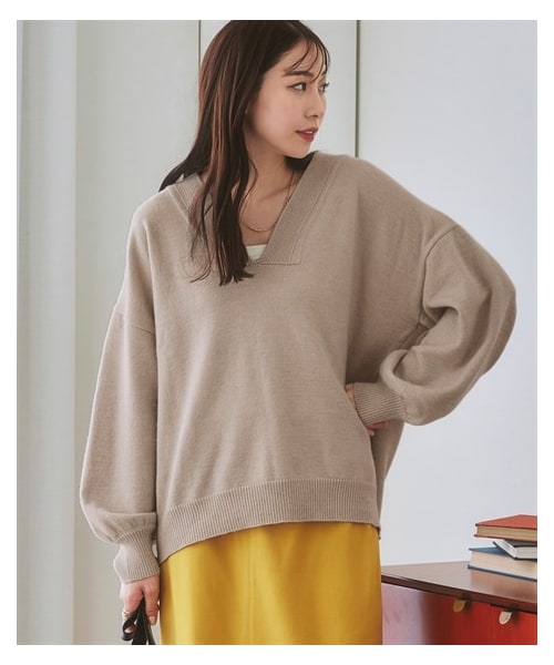 nissen（ニッセン）の「深Vネックニットトップス（ニット/セーター・レディース・ライトベージュ杢/ブルー/チャコールグレー杢/グリーン・L/LL/S/M）」の5枚目の写真