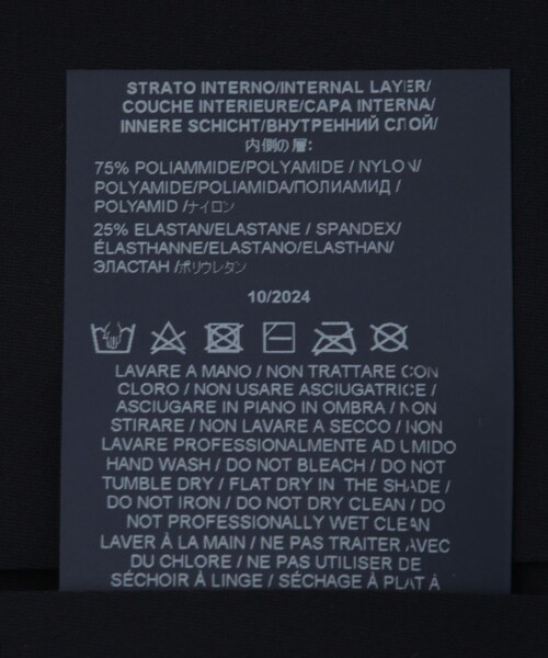 ROPE'(ロペ)の「【WEB限定/一部店舗限定】【HERNO(ヘルノ)】ヘルノライトコート(トレンチコート・レディース・ネイビー/ブルー系・M/S)」の17枚目の写真