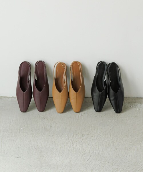 URBAN RESEARCH Sonny Label（アーバンリサーチサニーレーベル）の「バックストラップスクエアパンプス（パンプス・レディース・ブラック/アカチャ/キャメル・S/M/L）」の20枚目の写真