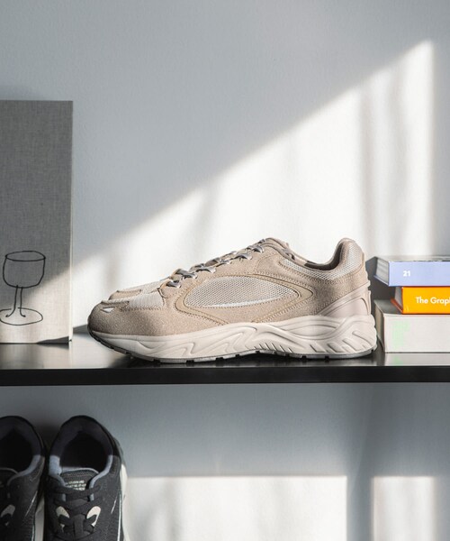 URBAN RESEARCH DOORS(アーバンリサーチドアーズ)の「『別注』MOONSTAR×DOORS STUDEN(スニーカー・レディース・URD BLACK/URD TAUPE・23/23.5/24/24.5/25)」の16枚目の写真