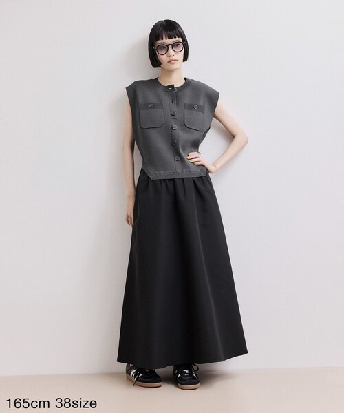ADAM ET ROPE'(アダムエロペ)の「【WEB限定】・【サステナブル】カーブヘムコンビワンピース(ワンピース・レディース・ブラック系/チャコール/キナリ系・36/38)」の12枚目の写真