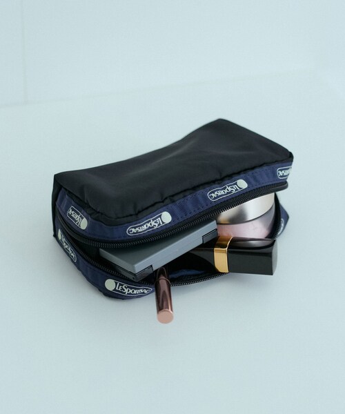 ADAM ET ROPE'（アダムエロペ）の「【LeSportsac for ADAM ET ROPE'】別注 RECTANGULAR COSMETIC（ポーチ・レディース・ブラック・F）」の15枚目の写真