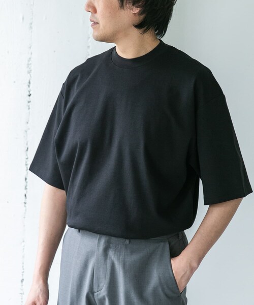 URBAN RESEARCH DOORS（アーバンリサーチドアーズ）の「『UR TECH』防汚ワイドテーパードTシャツ（Tシャツ/カットソー・メンズ・BLUE/WHITE/BLACK・M/L）」の20枚目の写真
