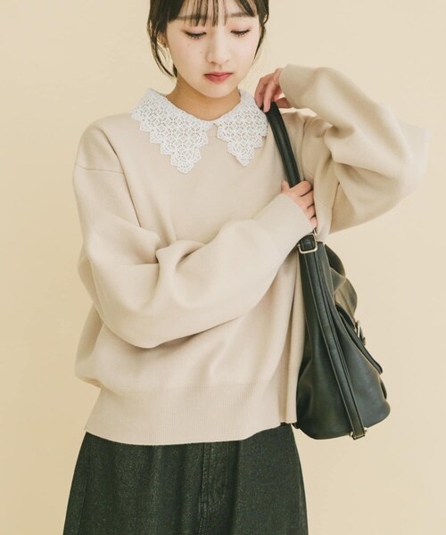 ITEMS URBANRESEARCH（アイテムズ アーバンリサーチ）の「衿レーススウェットライクニット（ニット/セーター・レディース・GRY/NVY/IVO・Free）」の5枚目の写真