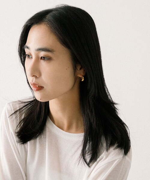 URBAN RESEARCH(アーバンリサーチ)の「decor『デコール』 Plump Drop Pierce L(ピアス(両耳用)・レディース・GOLD・-)」の6枚目の写真