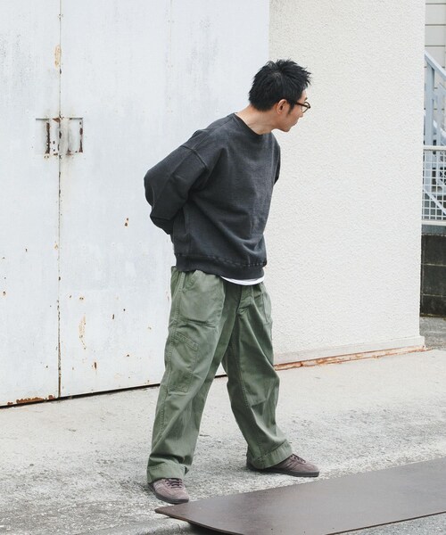 URBAN RESEARCH（アーバンリサーチ）の「LOGIC ONE PIGMENT SWEAT（スウェット・メンズ・BLACK/GREEN/ORANGE・M/L）」の10枚目の写真