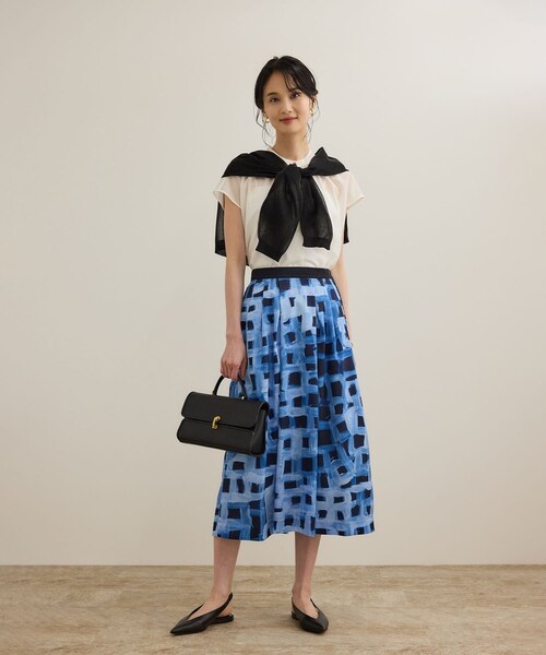 ROPE'（ロペ）の「【洗える】キュプラシルク フレンチスリーブブラウス（シャツ/ブラウス・レディース・ホワイト/ベージュ/ネイビー/ピンク系・F）」の19枚目の写真