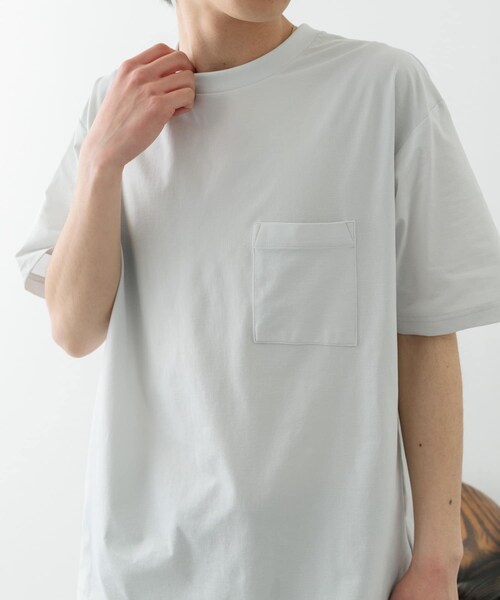 ITEMS URBANRESEARCH(アイテムズ アーバンリサーチ)の「接触冷感ハイストレッチTシャツ(シャツ/ブラウス・メンズ・CHA/WHT/NVY/BLK・M/L)」の12枚目の写真