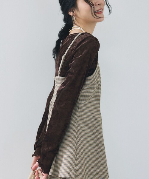 VIS(ビス)の「シアーベロアロングスリーブTシャツ(Tシャツ/カットソー・レディース・グレー/オフホワイト/ダークブラウン/ピンク・F)」の16枚目の写真