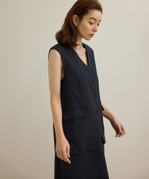 ROPE'（ロペ）の「尾州リネンオーバーロングジレ（ベスト・レディース・ベージュ/ネイビー・36/38）」の20枚目の写真