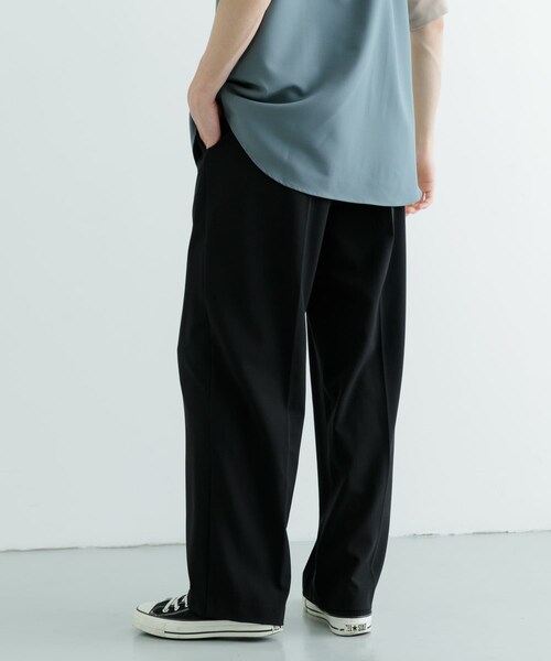ITEMS URBANRESEARCH（アイテムズ アーバンリサーチ）の「『セットアップ対応』ウォッシャブル×クールタッチTRストレートパンツ（その他パンツ・メンズ・BLK/BEG/GRY/CHK・M/L）」の12枚目の写真