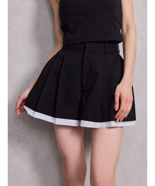 GYDA(ジェイダ)の「スレキデザインフレアショートパンツ(その他パンツ・レディース・グレー/ブラック・F)」の3枚目の写真