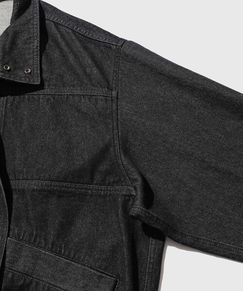 ADAM ET ROPE'(アダムエロペ)の「13oz デニムボマーブルゾン / ADAM ET ROPE' JEANS(ブルゾン・メンズ・ブラック系/ネイビー・L/M)」の17枚目の写真