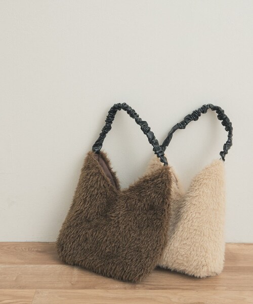 URBAN RESEARCH DOORS（アーバンリサーチドアーズ）の「ファーハンドルバッグ（トートバッグ・レディース・IVORY/BROWN・one）」の8枚目の写真