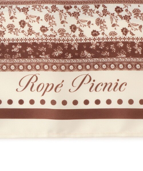 ROPE' PICNIC（ロペピクニック）の「花柄×パターン柄スカーフ 70cm（バンダナ/スカーフ・レディース・ブラック系/ブラウン系・F）」の10枚目の写真