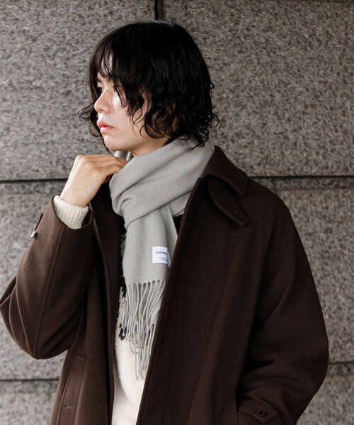 URBAN RESEARCH DOORS(アーバンリサーチドアーズ)の「カシミヤブレンド マフラー(マフラー・メンズ・GREEN/BLACK/GRAY/WINE RED・-)」の9枚目の写真