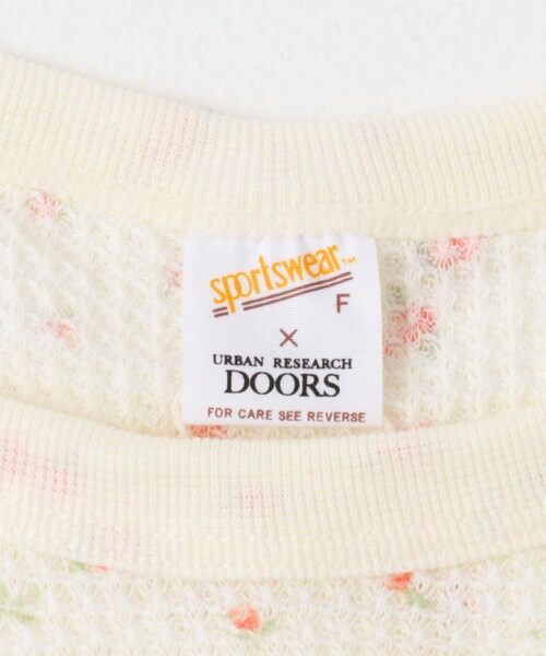 URBAN RESEARCH DOORS（アーバンリサーチドアーズ）の「『別注』Sports Wear×DOORS　ワッフルタンクトップ（タンクトップ・レディース・ivoflower/grayflower/gray/ivory・one）」の20枚目の写真