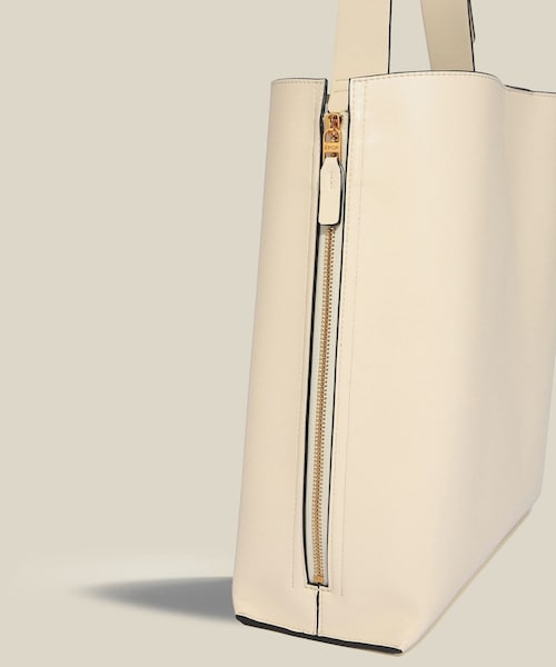 ROPE'(ロペ)の「【E'POR】Y BAG Shoulder Medium【軽量】(ショルダーバッグ・レディース・ライトグレー/キナリ・F)」の14枚目の写真