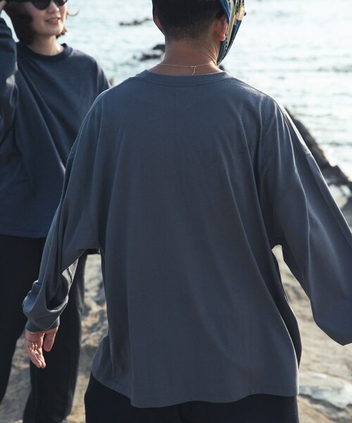 URBAN RESEARCH（アーバンリサーチ）の「Wide Dad Dad LONG-SLEEVE T