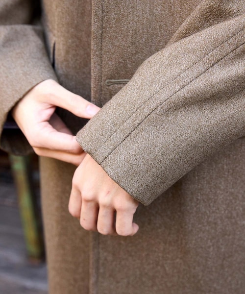 ADAM ET ROPE'(アダムエロペ)の「【CHRYSALIS/クリサリス】CHESTERFIELD(チェスターコート・メンズ・ベージュ・38/40)」の18枚目の写真