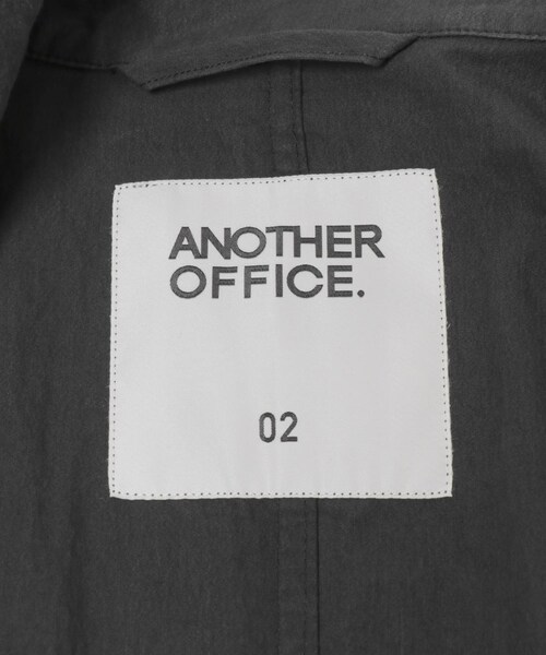 URBAN RESEARCH（アーバンリサーチ）の「ANOTHER OFFICE　LIBRARY TRACK JACKET（ブルゾン・メンズ・CHARCOAL・2/3）」の12枚目の写真