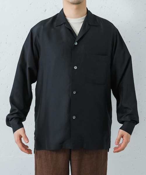 URBAN RESEARCH(アーバンリサーチ)の「YLEVE SILK HABUTAE PAJAMA SHIRTS(シャツ/ブラウス・メンズ・010 SUMI/110 ICE BL・3/4)」の5枚目の写真