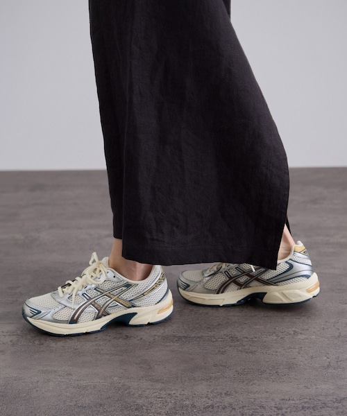ADAM ET ROPE'(アダムエロペ)の「【J'aDoRe・店舗限定】【asics(アシックス)】GEL-1130(スニーカー・レディース・ホワイト系・22.5)」の5枚目の写真