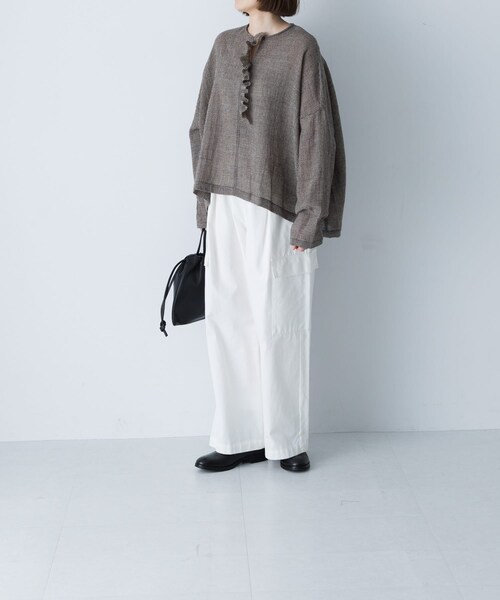 かぐれ（カグレ）の「ウールワイドフリルプルオーバー（シャツ/ブラウス・レディース・CHECK/CHARCOAL・Free）」の20枚目の写真