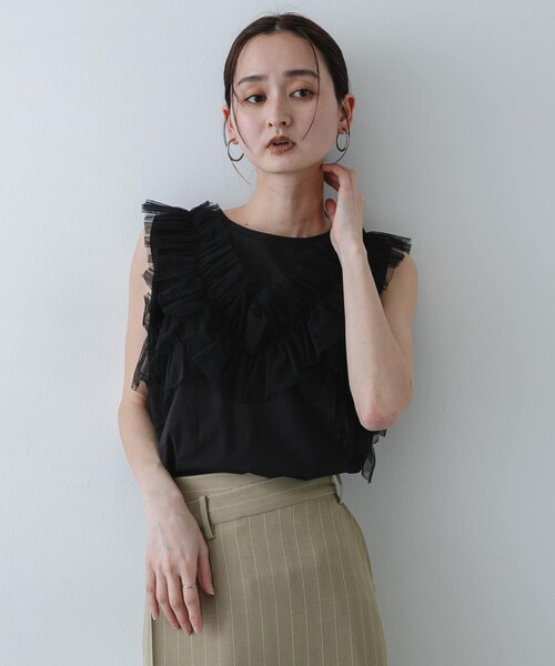 SENSE OF PLACE by URBAN RESEARCH(センスオブプレイスバイアーバンリサーチ)の「フリルデザインカットトップ(Tシャツ/カットソー・レディース・OFF WHITE/BLACK/BEIGE・One)」の12枚目の写真