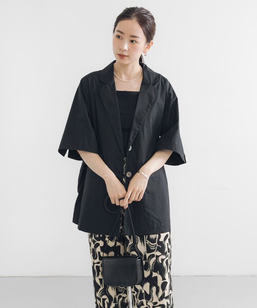 URBAN RESEARCH（アーバンリサーチ）の「コットンハーフスリーブジャケット（テーラードジャケット・レディース・IVORY/BLACK・FREE）」の19枚目の写真