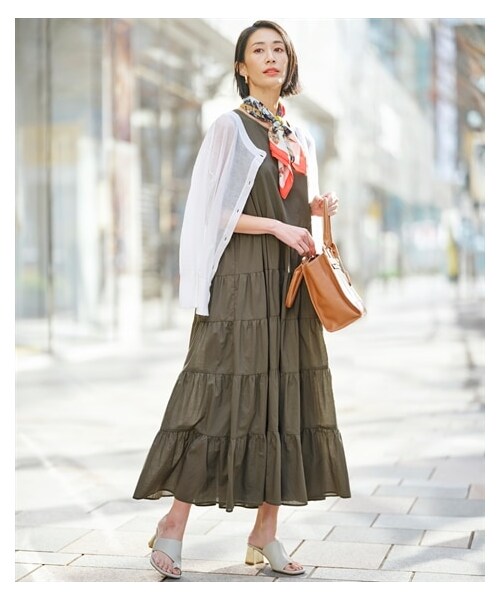 nissen（ニッセン）の「綿１００％ティアードワンピース【OtonaSMILE】（ワンピース・レディース・グレイッシュパープル/モカ/イエロー・M/L/LL/3L/4L/5L）」の5枚目の写真