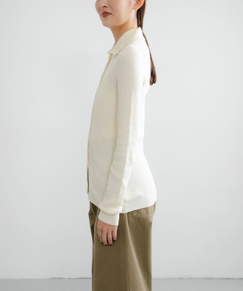 URBAN RESEARCH（アーバンリサーチ）の「『UR TECH』2WAYリブニット（ニット/セーター・レディース・OFF/BRICK/GREEN・FREE）」の14枚目の写真