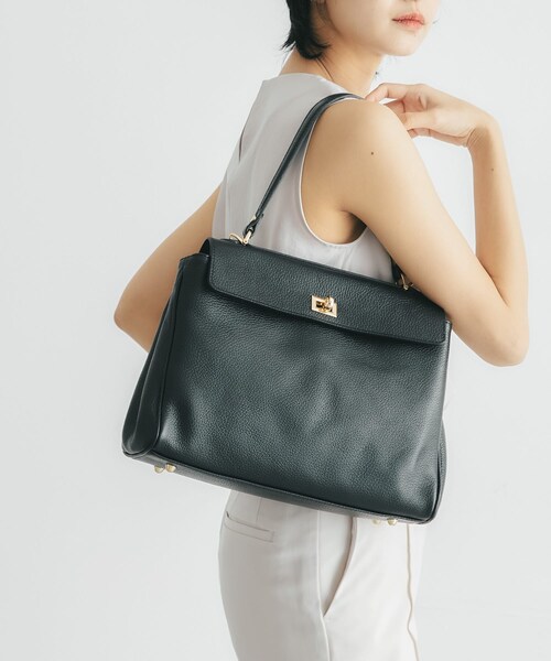 URBAN RESEARCH ROSSO（アーバンリサーチロッソ）の「AULENTTI　フラップバッグ（ハンドバッグ・レディース・BLACK/TAUPE・Free）」の4枚目の写真