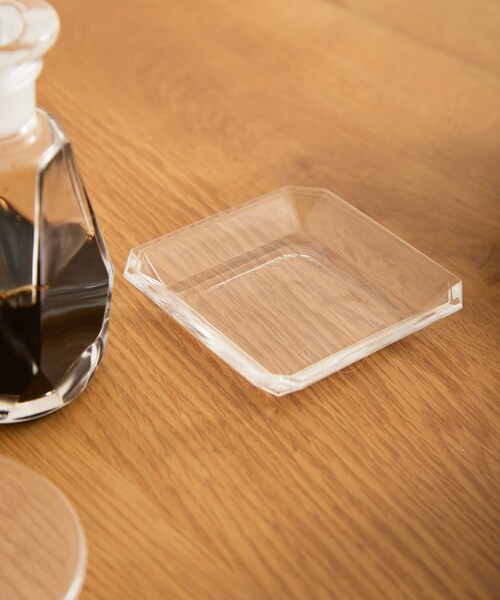 URBAN RESEARCH DOORS(アーバンリサーチドアーズ)の「岩澤硝子 江戸前醤油皿 角(食器・メンズ・Clear・-)」の3枚目の写真