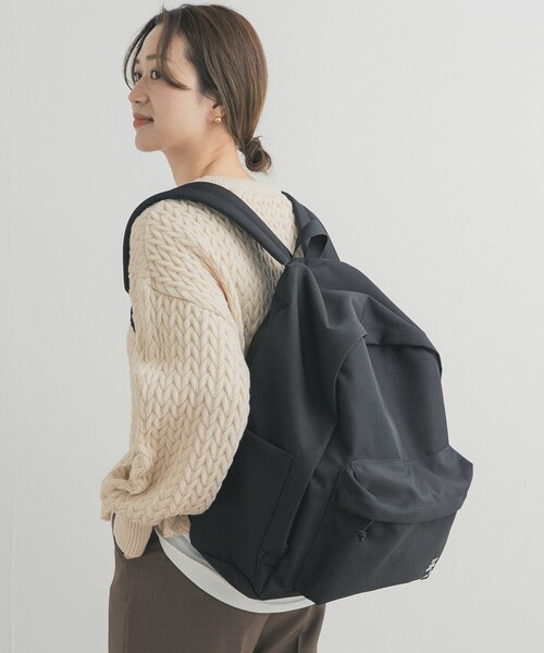 URBAN RESEARCH DOORS(アーバンリサーチドアーズ)の「URD DAY PACK(バックパック/リュック・メンズ・BLACK/SAGE GRAY・-0)」の7枚目の写真