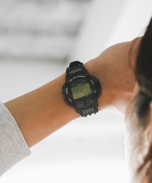 URBAN RESEARCH DOORS（アーバンリサーチドアーズ）の「TIMEX　Exclusive IRONMANFlix100（アナログ腕時計・メンズ・Black・one）」の4枚目の写真