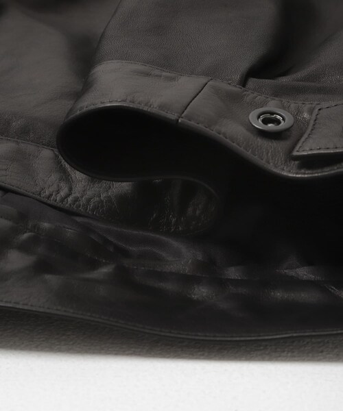 URBAN RESEARCH(アーバンリサーチ)の「A LEATHER TRUCKER JACKET(その他アウター・メンズ・BLACK LUXE・M/L)」の14枚目の写真