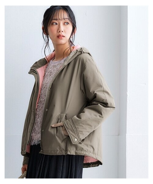 nissen（ニッセン）の「蓄熱サーモプラスショートコート（配色裏地）【防風・はっ水・帯電防止・花粉がつきにくい・マシンウォッシャブル】＜大きいサイズ有＞（ジャケット/アウター・レディース・ダークネイビー×ブルー/チャコールパープル×モーブパープル/黒×ベージュ/カーキ×ピンク/ライトグレー×ラベンダー/ベージュ×ライトグリーン/ライトグレージュ×イエロー・S/M/L/LL/3L/4L/5L/6L/8L/10L）」の6枚目の写真