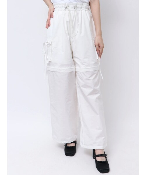 CALNAMUR（カルナムール）の「ASSORT COLOR 2WAY CARGO PT/アソートカラー2WAYカーゴパンツ（その他パンツ・レディース・オフホワイト/ピンク/ミックス・F）」の2枚目の写真
