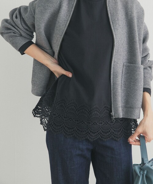 URBAN RESEARCH DOORS（アーバンリサーチドアーズ）の「裾レースカットソー（Tシャツ/カットソー・レディース・OFF/BLACK・Free）」の14枚目の写真