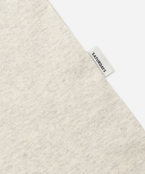 Saturdays NYC(サタデーズ ニューヨークシティ )の「Loofah Collar Relaxed SS Tee(Tシャツ/カットソー・レディース・ライトグレー/ダークブラウン/ネイビー・L/M/S/XL)」の18枚目の写真