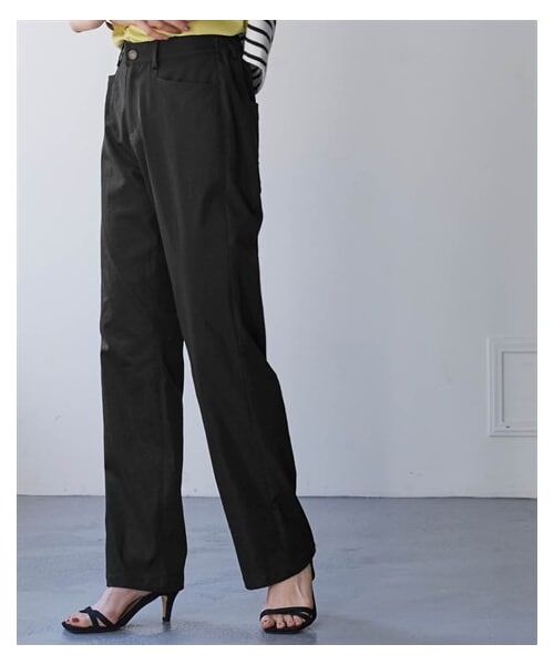 nissen（ニッセン）の「サラチノストレッチストレートパンツ(吸汗速乾・接触冷感・UVカット)(選べる２レングス)＜大きいサイズ有＞（パンツ・レディース・ベージュ/アイボリー/黒/【DROP】カーキ・S/M/L/LL/3L/4L/5L/6L/8L/10L）」の14枚目の写真