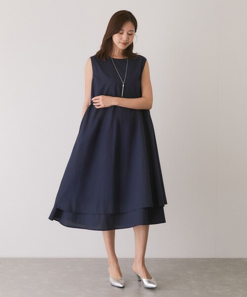 Jayro(ジャイロ)の「ノースリーブワンピース(ワンピース・レディース・ブラック/ネイビー/ブルー/オレンジ/イエロー・F)」の12枚目の写真