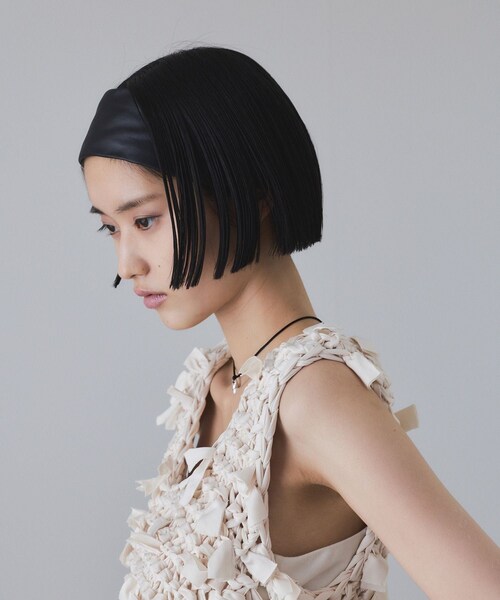 ADAM ET ROPE'（アダムエロペ）の「【サステナブル】ヘアバンド（ヘアバンド・レディース・ブラック/ダークブラウン・F）」の12枚目の写真