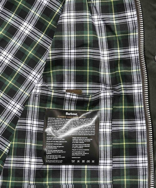 ADAM ET ROPE'（アダムエロペ）の「【Barbour/バブアー】OS SOLWAY WAX JACKET（その他アウター・メンズ・ブラック/カーキ・36/38/40）」の16枚目の写真