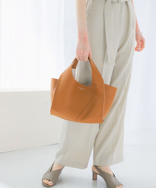 URBAN RESEARCH ROSSO（アーバンリサーチロッソ）の「GIANNI CHIARINI　EUFORIA（ショルダーバッグ・レディース・CARAMELLO/SHAKE・-）」の4枚目の写真