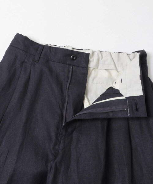 URBAN RESEARCH DOORS(アーバンリサーチドアーズ)の「STILL BY HAND リネンタックテーパードパンツ(その他パンツ・メンズ・TAUPE/CHARCOAL/DARK NAVY・44/46/48)」の15枚目の写真